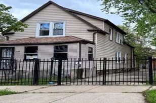 11723 S Stewart Ave, Chicago, IL 60628 - Photo 3