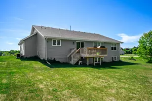 407 Sambor Trail, Belvidere, IL 61008 - Photo 35
