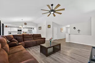 407 Sambor Trail, Belvidere, IL 61008 - Photo 7