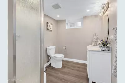 690 W Willow Glen, Addison, IL 60101 - Photo 21