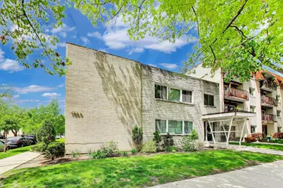1008 Washington Boulevard #9, Oak Park, IL 60302 - Photo 3