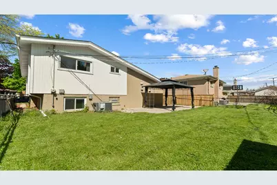 9517 Lavergne Avenue, Skokie, IL 60077 - Photo 23