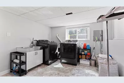 9517 Lavergne Avenue, Skokie, IL 60077 - Photo 15