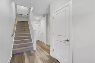 10616 Alice Mae Ct, Orland Park, IL 60462 - Photo 9