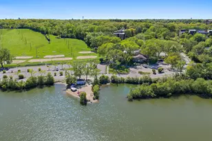 5803 Oakwood Dr, Lisle, IL 60532 - Photo 43