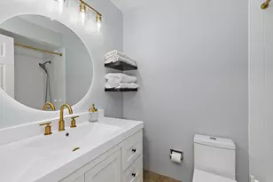 5803 Oakwood Dr, Lisle, IL 60532 - Photo 17