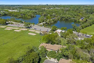 5803 Oakwood Dr, Lisle, IL 60532 - Photo 37