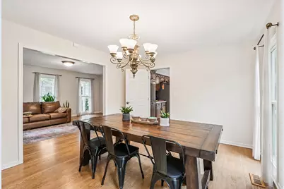 250 Wilshire Road, Lake Forest, IL 60045 - Photo 5