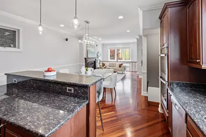 932 W Barry Avenue #1, Chicago, IL 60657 - Photo 9
