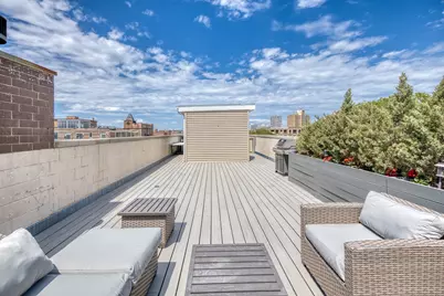 932 W Barry Avenue #1, Chicago, IL 60657 - Photo 33