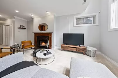 932 W Barry Avenue #1, Chicago, IL 60657 - Photo 29
