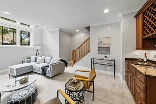 932 W Barry Ave, Chicago, IL 60657 - Photo 25