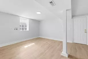 1401 W 72nd St, Chicago, IL 60636 - Photo 15