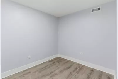 1401 W 72nd Street, Chicago, IL 60636 - Photo 17