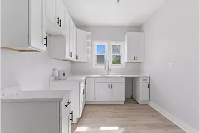 1401 W 72nd Street, Chicago, IL 60636 - Photo 13
