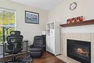 2313 Avalon Dr, Buffalo Grove, IL 60089 - Photo 17