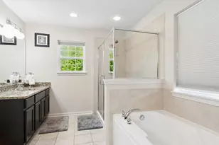 2313 Avalon Dr, Buffalo Grove, IL 60089 - Photo 19