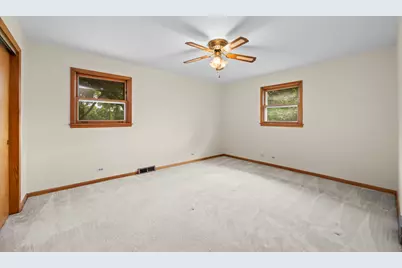 1706 E Euclid Avenue, Arlington Heights, IL 60004 - Photo 11