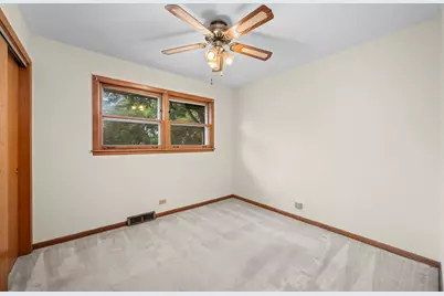 1706 E Euclid Avenue, Arlington Heights, IL 60004 - Photo 13
