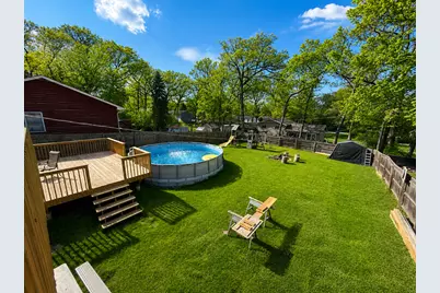 8712 Coral Road, Wonder Lake, IL 60097 - Photo 17