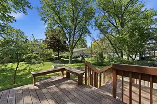 10S324 E Hampshire Ln, Willowbrook, IL 60527 - Photo 33