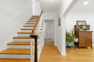 1423 Kirk St, Evanston, IL 60202 - Photo 3