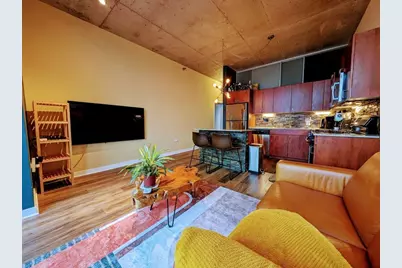 235 W Van Buren Street #2907, Chicago, IL 60607 - Photo 3