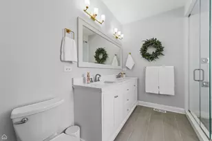 2946 N Sheffield Ave, Chicago, IL 60657 - Photo 21
