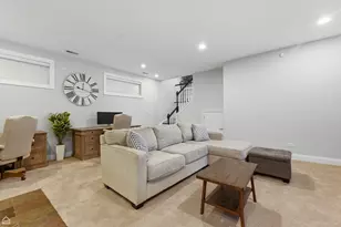 2946 N Sheffield Ave, Chicago, IL 60657 - Photo 13