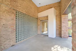 1872 N Clybourn Ave, Chicago, IL 60614 - Photo 21