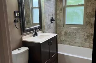 8037 Floral Ave, Skokie, IL 60077 - Photo 7