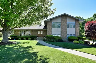 9S631 William Dr, Burr Ridge, IL 60527 - Photo 43
