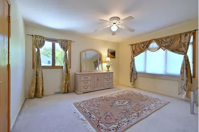 9S631 William Drive, Burr Ridge, IL 60527 - Photo 27