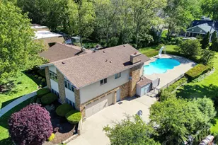 9S631 William Dr, Burr Ridge, IL 60527 - Photo 53
