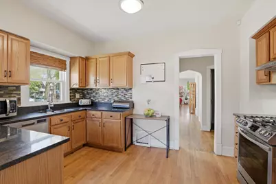 1037 Dunlop Avenue, Forest Park, IL 60130 - Photo 7