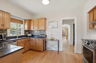 1037 Dunlop Ave, Forest Park, IL 60130 - Photo 7