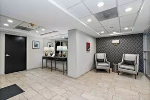 455 W Front St, Wheaton, IL 60187 - Photo 25