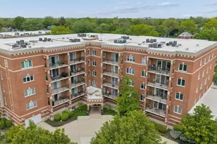 455 W Front St, Wheaton, IL 60187 - Photo 29