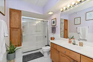 455 W Front St, Wheaton, IL 60187 - Photo 17