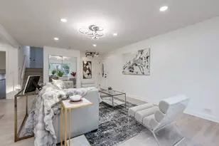 8461 Gross Point Rd, Skokie, IL 60077 - Photo 7