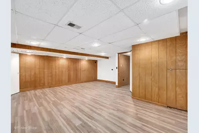 285 E 1st Street, Elmhurst, IL 60126 - Photo 13