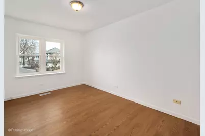 285 E 1st Street, Elmhurst, IL 60126 - Photo 11