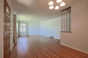 7306 Arcadia St, Morton Grove, IL 60053 - Photo 5