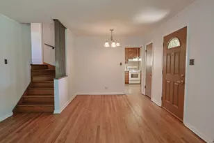 7306 Arcadia St, Morton Grove, IL 60053 - Photo 7