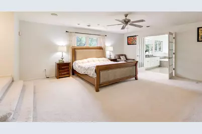 4 Kingsbury Court, Oak Brook, IL 60523 - Photo 17