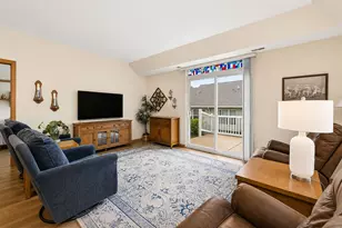 14060 Moraine Hills Dr, Huntley, IL 60142 - Photo 5