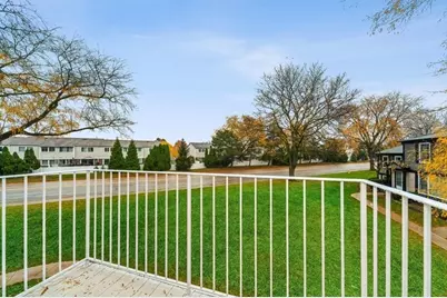 608 Inverrary Lane #608, Deerfield, IL 60015 - Photo 15