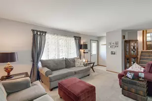 2947 189th St, Lansing, IL 60438 - Photo 3
