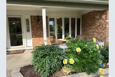 5N521 Carriage Way Drive, Bartlett, IL 60103 - Photo 3