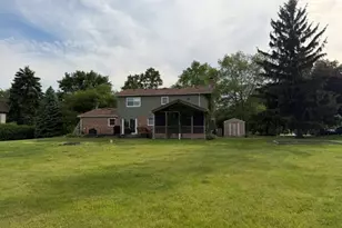 5N521 Carriage Way Dr, Bartlett, IL 60103 - Photo 5